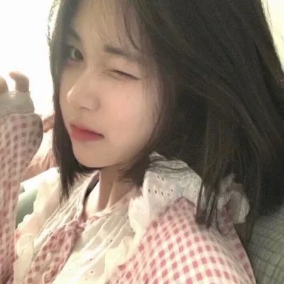 亚历克斯与艾玛